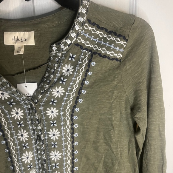 Style & Co. Olive Embroidered Women's Top - Picture 4 of 4